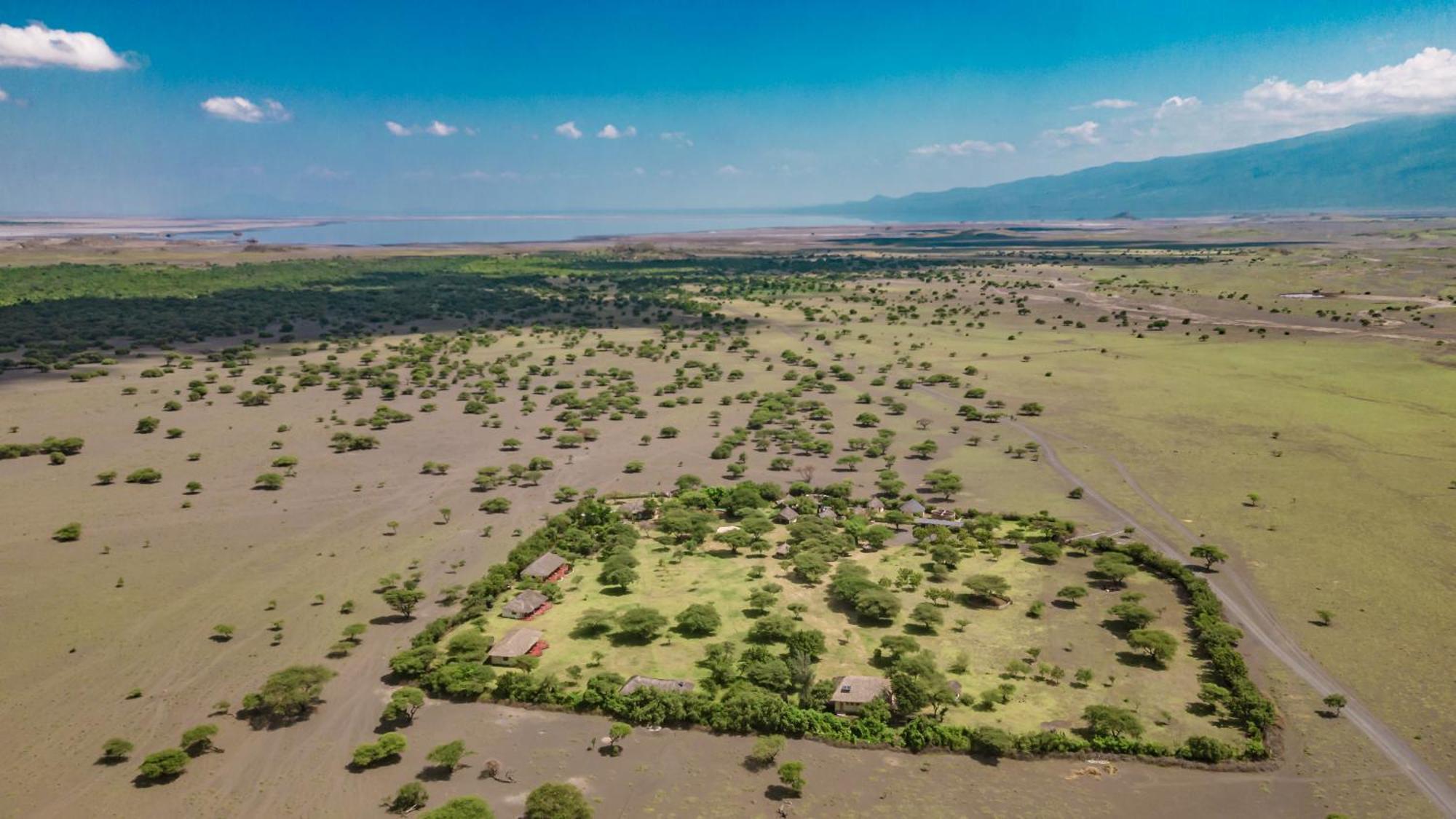 Lake Natron Maasai Giraffe Eco Lodge And Camping Mtowabaga Экстерьер фото