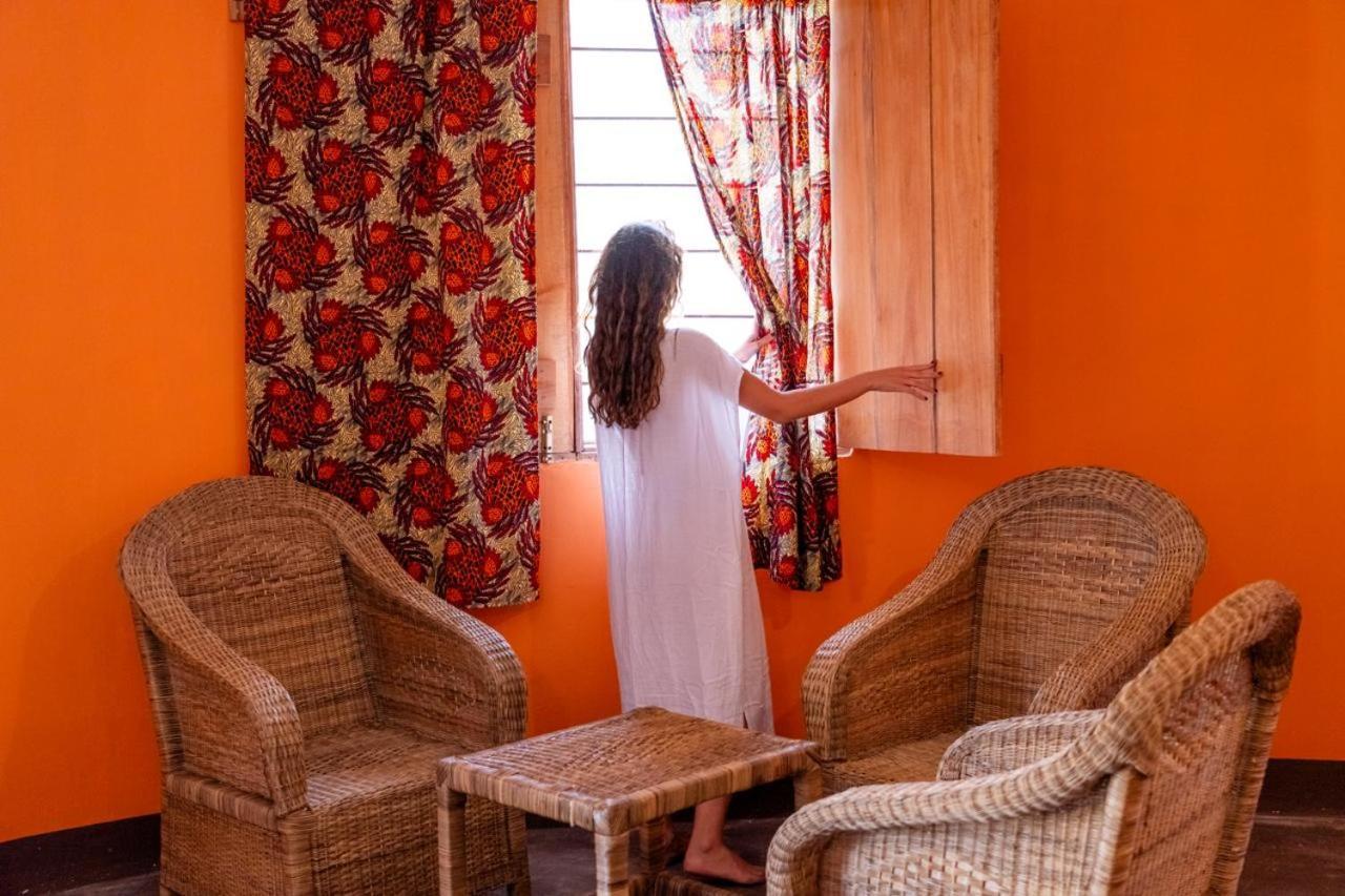 Lake Natron Maasai Giraffe Eco Lodge And Camping Mtowabaga Экстерьер фото